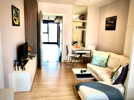 For Rent  Urbano Absolue Sathorn-Taksin Condominium