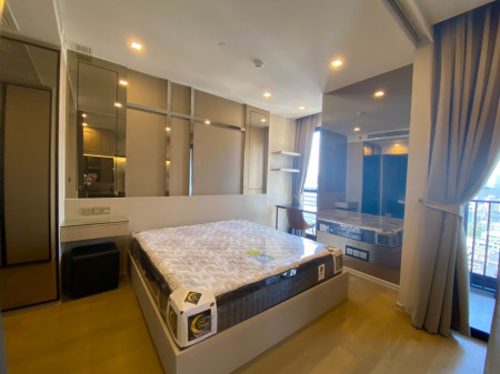 ให้เช่าถูก ASHTON ASOKE  Condo 1 Bed 1 Bath 34 ตร.ม. ชั้น 23 เฟอร์ครบ ติด MRT สุขุทวิทลและBTS อโศก  ราคาเพียง 35,000 บาท-เดือน พร้อมอยู่-LLH