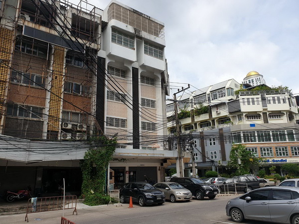 ขายอาคารพาณิชย์ ซอยเพชรบุรี 35 ถนนเพชรบุรี เขตราชเทวี กรุงเทพมหานคร