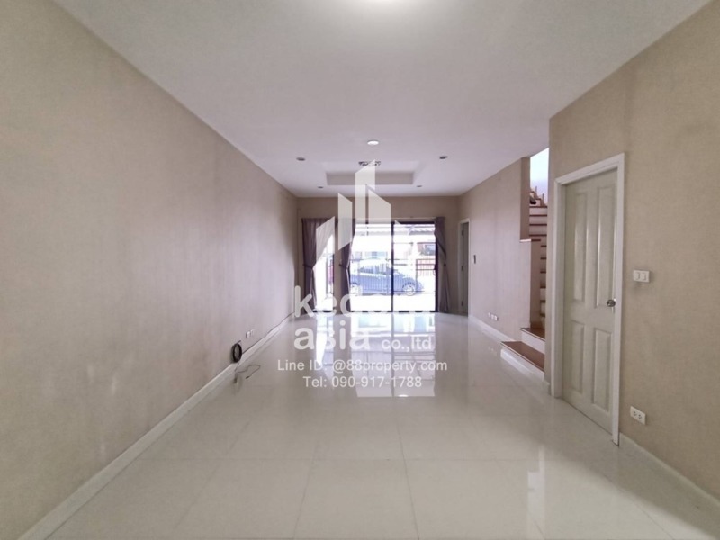 KDR-TH-186-Townhome in the middle of the city Soi On Nut 36 Selling price 5,600,000 baht
