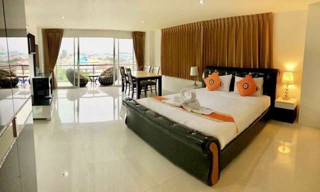 For Rent : Patong Condo Bayshore Ocean View 2 bed 3rd flr Seaview