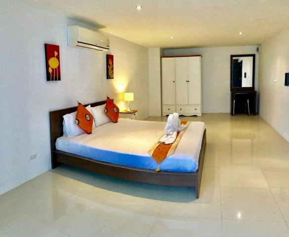 For Rent : Patong Condo Bayshore Ocean View 2 bed 3rd flr Seaview