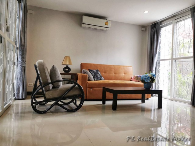 ให้เช่าบ้านเดี่ยว 2 ชั้น 88 ตรว. 4 ห้องนอน ซอยเลี่ยงเมืองปากเกร็ด37 ใกล้รถไฟฟ้าสายสีชมพู 800 เมตร แต่งสวย พร้อมอยู่