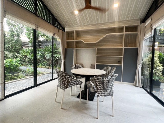 2 Storey House in Yen Akat (Sathorn) for Rent, 3bed 1working room + 1 maid’s room