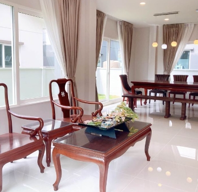 ให้เช่าบ้านเดี่ยว2ชั้น เซนโทร พหลโยธิน วิภาวดี 2 เนื้อที่ 60ตรว มี 3 ห้องนอน4ห้องน้ำ ใกล้ฟิวเจอร์รังสิต