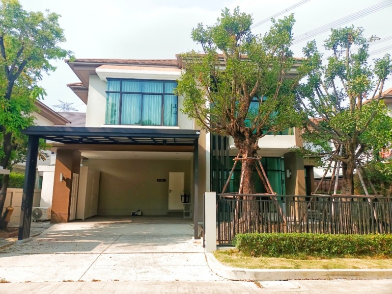 Detached house for rent THE GRAND BANGNA – WONGWEAN 3 Beds