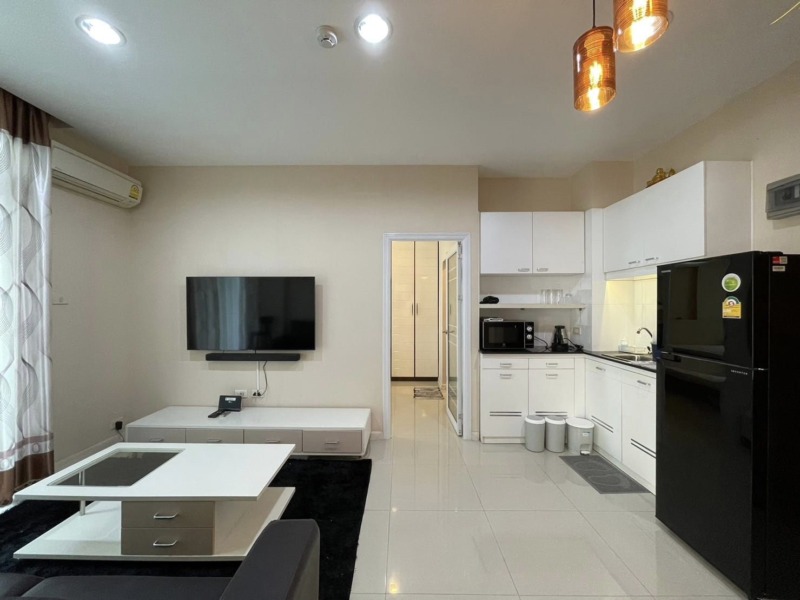 คอนโดให้เช่าพัทยากลาง 2ห้องนอน2ห้องน้ำ 50ตรม. วิวสวย