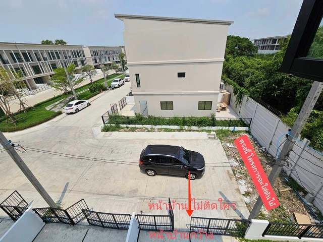 EPL-HR2074 ให้เช่าบ้านทาวน์เฮาส์ 3 ชั้น  ถ.กรุงเทพกรีฑา Patio พาทิโอ ศรีนครินทร์-พระราม9 บ้านมุม มี 4ห้องนอน 3ห้องน้ำ พื้นที่ใช้สอย 180 ตรม.