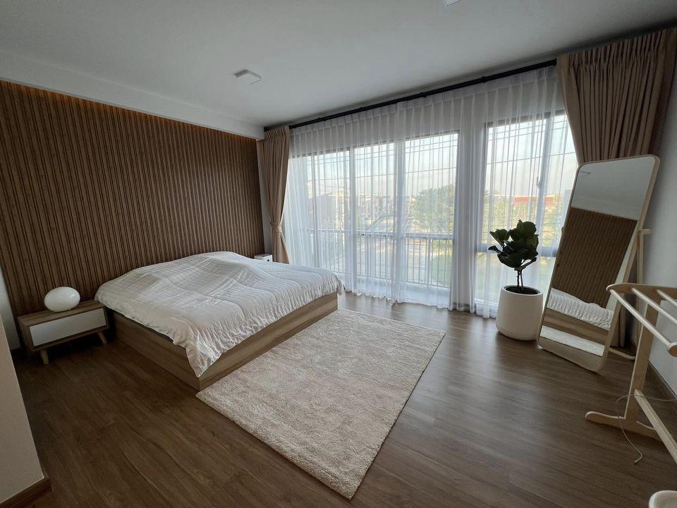 ขายทาวน์โฮม 3ชั้น บ้านกลางเมือง รามอินทรา83 สเตชั่น ถนนกาญจนาภิเษก คันนายาว