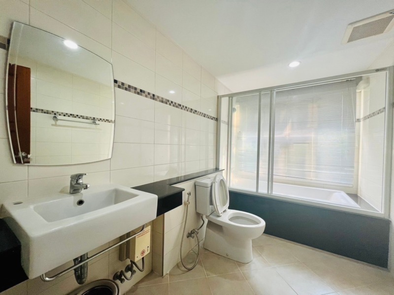 ให้เช่าคอนโดปันนาเรสซิเดนซ์ 1 นิมมานซอย 6 2 ห้องนอน ให้เช่าเดือนละ 33,000 บาท โทร 098-6169416 อาร์ท