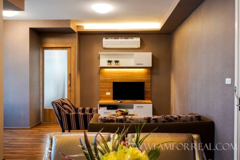ให้เช่า  The Treasure Condo คอนโดหรูดีไซน์ทันสมัย  เช่าเดือนละ 25,000 บาท โทร 098-6169416  อาร์ท