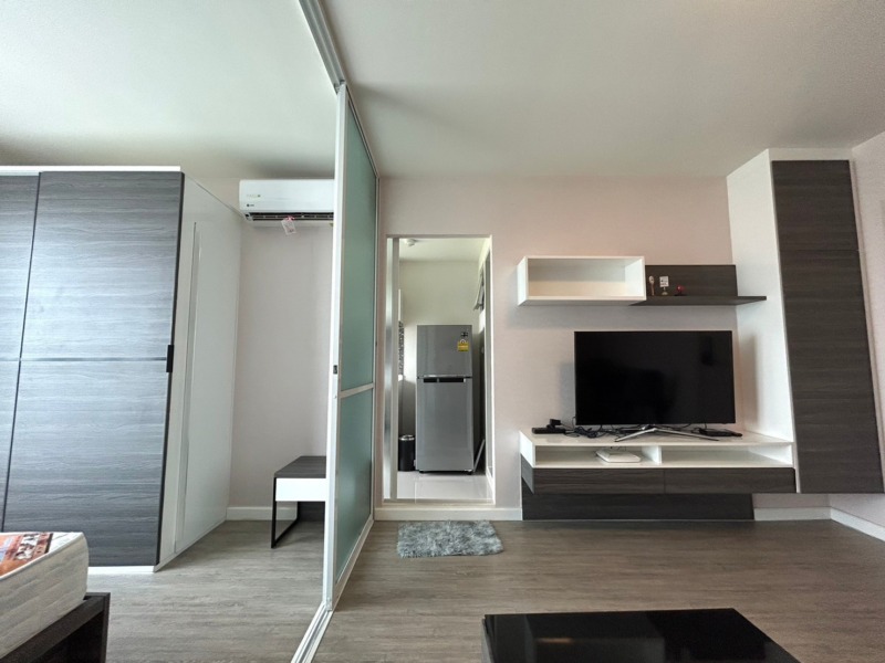ให้เช่า คอนโด ใกล้เซนทรัลเฟสติวัล  ว่าง 1 พฤษภาคม D Condo Ping เช่าเดือนละ 9000 บาท โทร 098-6169416 อาร์ท