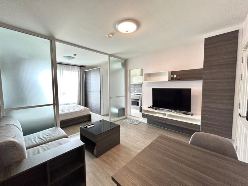 ให้เช่า คอนโด ใกล้เซนทรัลเฟสติวัล  ว่าง 1 พฤษภาคม D Condo Ping เช่าเดือนละ 9000 บาท โทร 098-6169416 อาร์ท