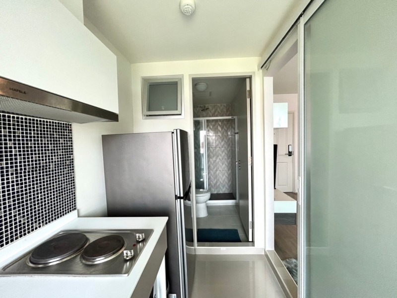 ให้เช่า คอนโด ใกล้เซนทรัลเฟสติวัล  ว่าง 1 พฤษภาคม D Condo Ping เช่าเดือนละ 9000 บาท โทร 098-6169416 อาร์ท
