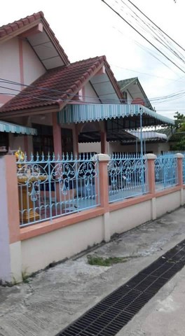 ขายที่ดินพร้อมสิ่งปลูกสร้าง อำเภอเมือง จังหวัดนครสวรรค์ ที่ดินขนาด 95 ตารางวา