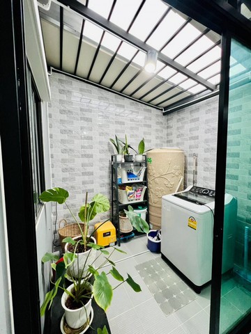 ขายบ้านทางน์โฮม2 ชั้น บ้านพฤกษาวิลล์ 85 เลียบคลองทวีวัฒนา ต่อเติมสวย พร้อมอยู่ ใกล้รถไฟฟ้าใต้ดิน สายสีน้ำเงิน MRT สถานีหลักสอง เดินทางสะดวก