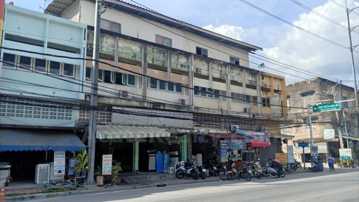 ขายที่ดินถนนท้ายบ้าน สมุทรปราการที่ดินขนาด 4-0-79.1 ไร่ (L-640105-0008)