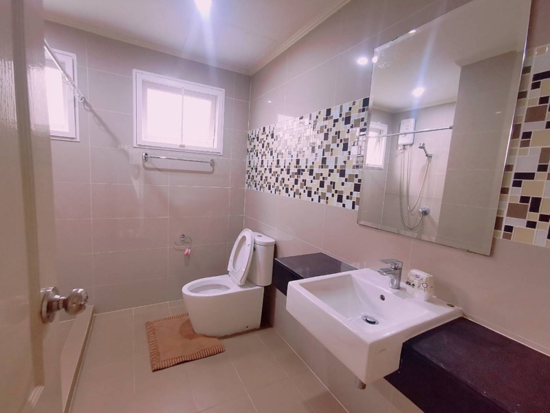 บ้าน ศุภาลัย พาร์ควิลล์ วงแหวน-ราชพฤกษ์ 4 BEDROOM 58 sq.wa 0 Ngan 0 RAI 5900000 THAI BAHT ใกล้กับ – สนามบินดอนเมือง – เมเจอร์ ฮอลลีวุด – เซ็นทรัล แจ้งวัฒนะ – อิมแพค เมืองทองธานี – ฟลอร่า วิลล์ ชวนชื่น  ราคาต่ำกว่าตลาด ตกแต่่งพร้อมอยู่
