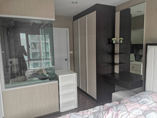 Condo ฮอลมาร์ค แจ้งวัฒนะ 17 ใหญ่ขนาด 34 SQ.M. 1 ห้องนอน 1900000 BAHT. ใกล้กับ – เซ็นทรัลแจ้งวัฒนะ – รพ.เวิลล์เมดิคอล – อิมแพค เมืองทองธานี – ศูนย์ราชการแจ้งวัฒนะ -ใกล้จุดขึ้นลงทางด่วน – รถไฟฟ้าสายสีชมพู – แม็คโคร – บิ้กซี  BIG SURPRISE!! ห้องมุม