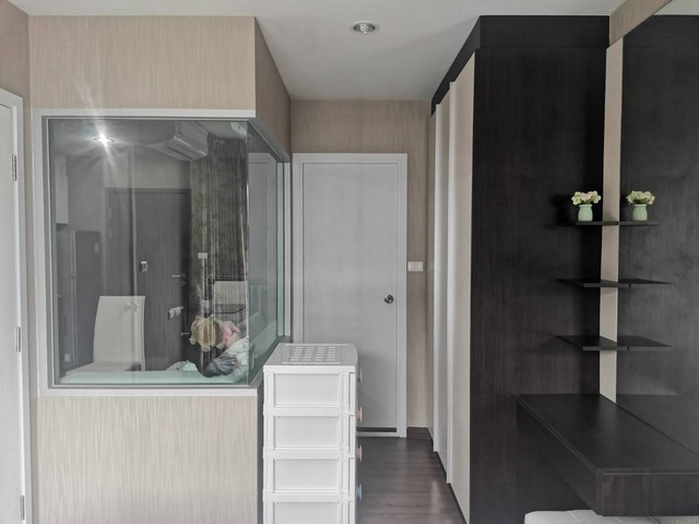Condo ฮอลมาร์ค แจ้งวัฒนะ 17 ใหญ่ขนาด 34 SQ.M. 1 ห้องนอน 1900000 BAHT. ใกล้กับ – เซ็นทรัลแจ้งวัฒนะ – รพ.เวิลล์เมดิคอล – อิมแพค เมืองทองธานี – ศูนย์ราชการแจ้งวัฒนะ -ใกล้จุดขึ้นลงทางด่วน – รถไฟฟ้าสายสีชมพู – แม็คโคร – บิ้กซี  BIG SURPRISE!! ห้องมุม