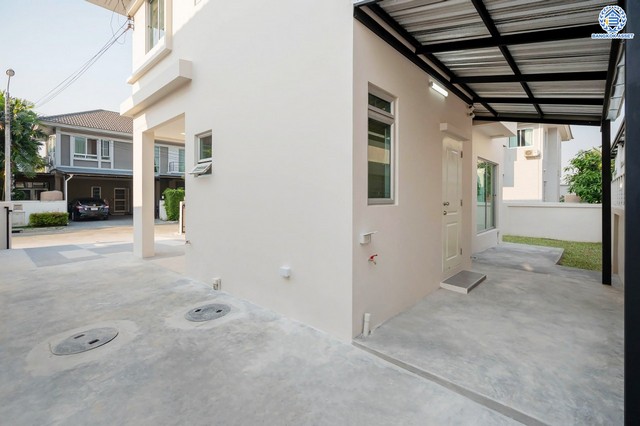 ไลฟ์บางกอกบูเลอวาร์ด ราชพฤกษ์-รัตนาธิเบศร์   บ้านมือสองตกแต่งใหม่