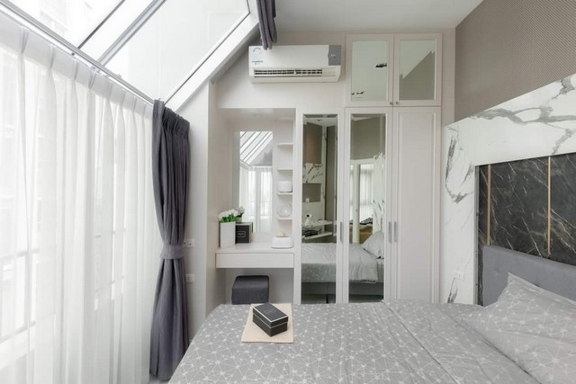 2-Bedroom Penthouse for Rent & Sale at Belle Grand Rama 9, near MRT Phra Ram 9