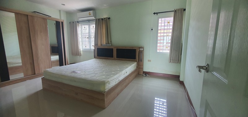 ทาว์นโฮม 3 ชั้น  บัวทองธานี พาร์ควิลล์ 5  ราชพฤกษ์ – ชัยพฤกษ์ ซอยกรมที่ดิน บางบัวทอง   นนทบุรี