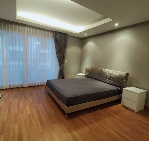 ให้เช่าทาวน์โฮม 3 ชั้น บ้านกลางเมืองเอสเซ้นส์ อ่อนนุช วงแหวน มี 3 ห้องนอน 3 ห้องน้ำ
