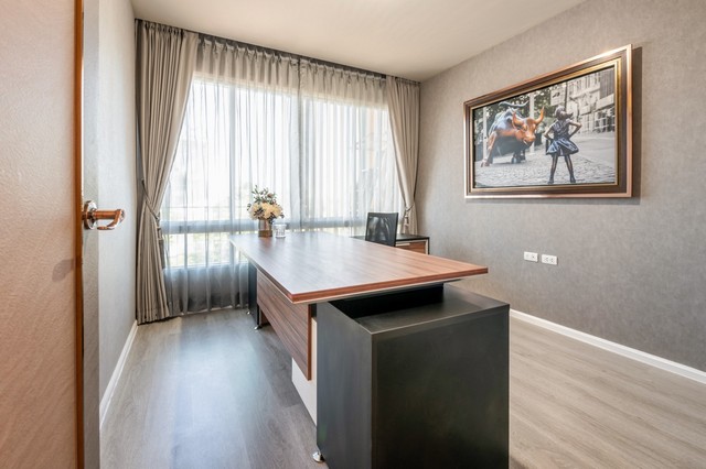 ประกาศขาย Happy Condo ลาดพร้าว 101 แบบ 2 นอน เลี้ยงสัตว์ได้ Furniture Built in  brand names