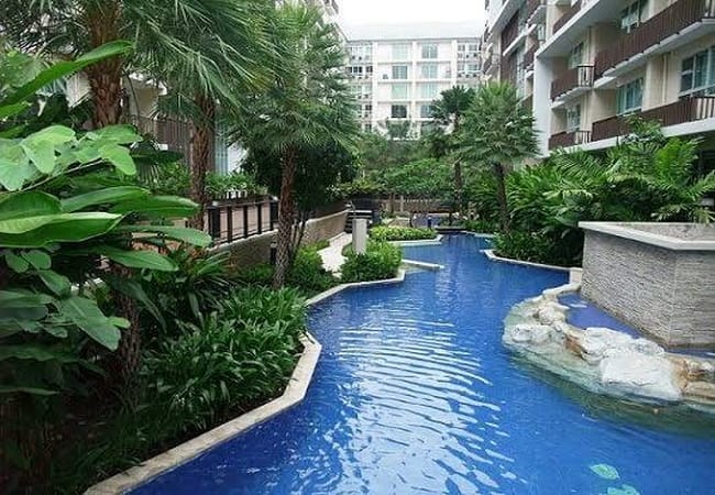 ขายหรือให้เช่าคอนโด เดอะโคลเวอร์ ทองหล่อ พื้นที่ 40 ตร.ม. ทำเลดี แต่งสวย พร้อมอยู่