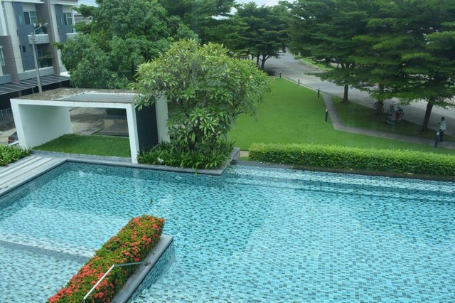 ให้เช่าทาวน์โฮม 3 ชั้น โครงการ ทาวน์ อเวนิว ศรีนครินทร์ อ่อนนุช 68 ใกล้ Airport link หัวหมาก เฟอร์พร้อมอยู่