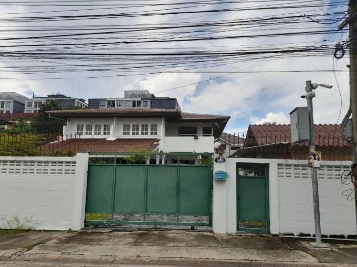 RUY-6367 ขายบ้านเดี่ยว 2 ชั้น 3 ห้องนอน สุขุมวิท 93 ซอยพึ่งมี 9 พระโขนง ใกล้ BTS บางจาก