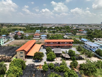 ขายด่วน!! อพาร์ทเม้นท์ ชื่อดังย่าน บางใหญ่ มี 2 อาคาร รวม 32 ห้อง ห้องพักเต็มตลอด! ใกล้ รพ.บางใหญ่ และถนนกาญจนาภิเษก! พร้อมลงทุนได้ทันที!!