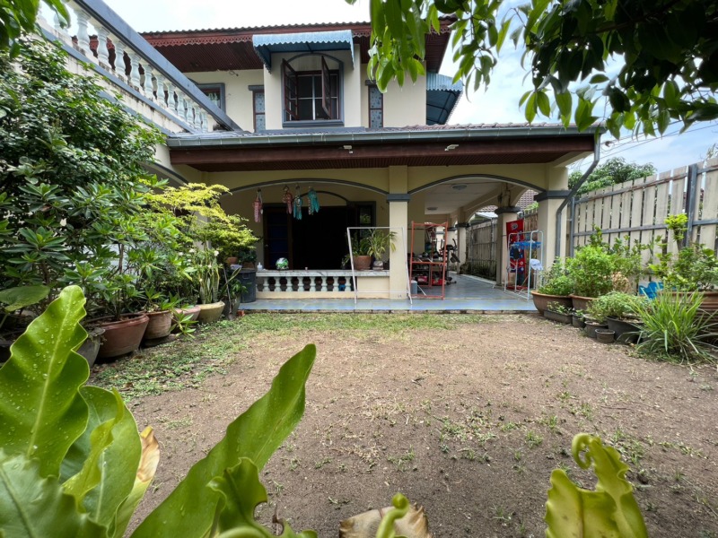บ้านเดี่ยว 2 ชั้น เมืองเชียงใหม่ ดาดฟ้าเห็นวิวดอยสุเทพ ทุ่งนา