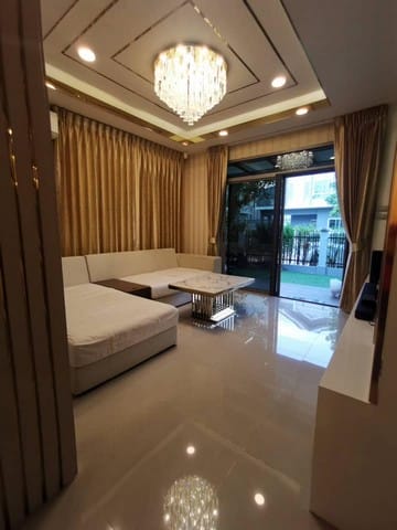 ให้เช่าบ้านเดี่ยวสไตล์โมเดิร์น ใกล้โรบินสันลาดกระบัง เพอร์เฟค เพลส สุขุมวิท 77 – สุวรรณภูมิ