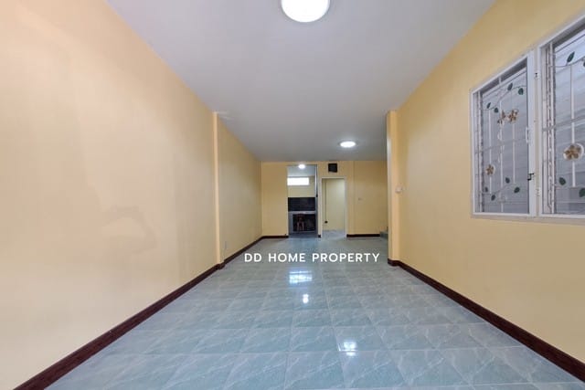 ขายหมู่บ้านลดาสิริ รีโนเวทใหม่พร้อมอยู่ บ้านกล้วยไทรน้อย (DD001280)