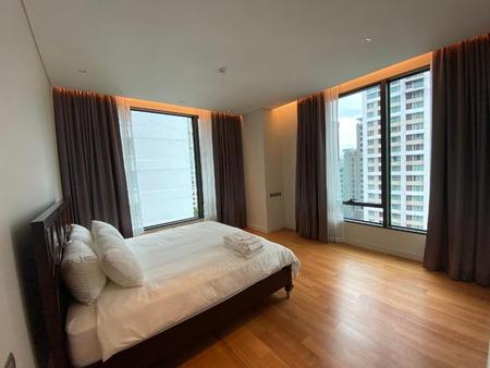 P17CR1807052 Condo For Rent Sindhorn Residence 2 Bedroom 3 Bathroom Size 142 sqm.