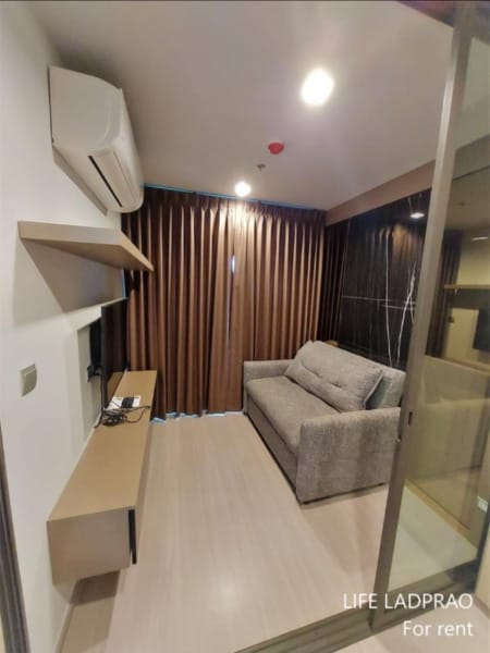 P29CR2302018 Condo For Rent Life Ladprao 1 Bedroom 1 Bathroom Size 35 sqm.