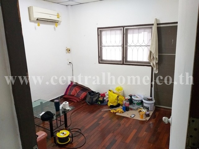 P2บ้านเดี่ยว เสนานิเวศน์ 2 เกษตร – นวมินทร์ หลังมุม ใกล้ รถไฟฟ้า สายสีเขียว