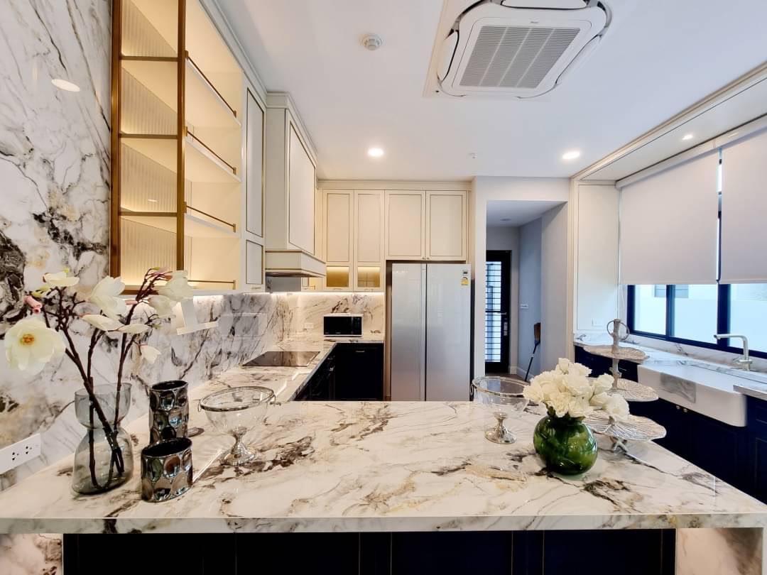 House for sale ขายบ้านเดี่ยว2ชั้น 196 ตรว. ย่านเกษตร-นวมินทร์ ลาดพร้าว ซอยประเสริฐมนูกิจ 27 บ้านหันหน้าทิศใต้ 5นอน