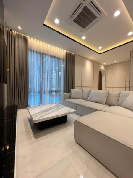 House for sale ขายบ้านเดี่ยว3ชั้นย่านสะพานควาย สุทธิสาร อินทามระ 7ห้องนอน พร้อมสระว่ายน้ำ ใกล้MRTสุทธิสาร BTSสะพานควาย