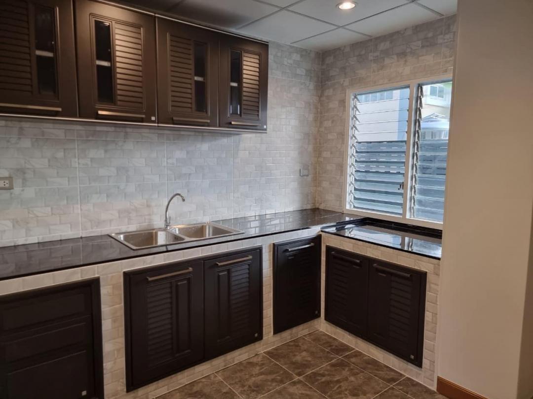House for rent ให้เช่าบ้านเดี่ยว2ชั้นหลังมุมย่านรัตนาธิเบศร์ ไทรม้า ท่าอิฐ รีโนเวทใหม่ หมู่บ้านหมู่บ้านมณีรินทร์ ใกล้MRTท่าอิฐ เซ็นทรัลรัตนาธิเบศร์