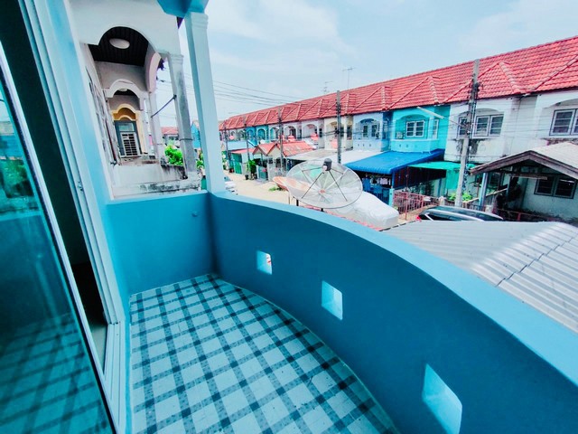 หมู่บ้านเปี่ยมสุข  ปากเกร็ด-ติวานนท์-แจ้งวัฒนะ  ทาวน์เฮ้าส์ 2 ชั้นตกแต่งใหม่