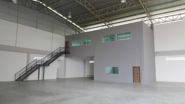 BST431 ขายโรงงานเนื้อที่3ไร่ พื้นที่ใช้สอยกว่า2,000 ตารางเมตร ย่านบางนาตราด กม.23 ใกล้มอเตอร์เวย์ด่านลาดกระบัง