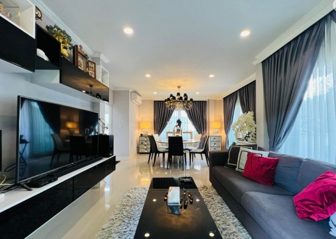 ขายบ้านเดี่ยว เดอะซิตี้ รามอินทรา เนื้อที่ 60 ตรว มี 5ห้องนอน 3ห้องน้ำ