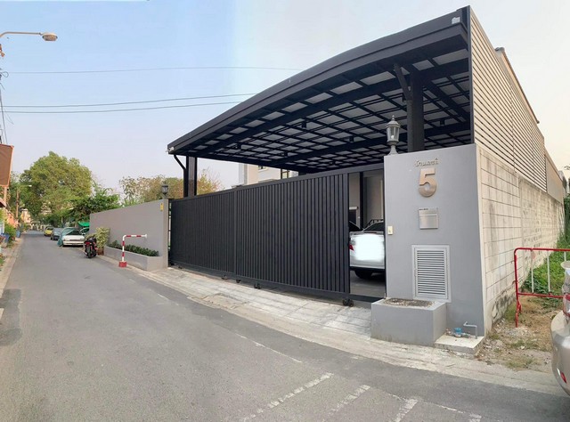 LV52088 ขาย บ้านเดี่ยว ย่านดอนเมือง ใกล้โรงเรียน Harrow ตลาดโกสุมรวมใจ
