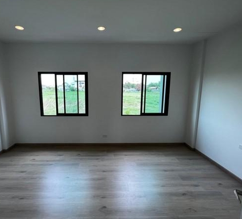 ให้เช่าทาวน์โฮม3 ชั้น Premium Place พหลโยธิน-รามอินทรา ติดถนนเทพารักษ์ บางเขน
