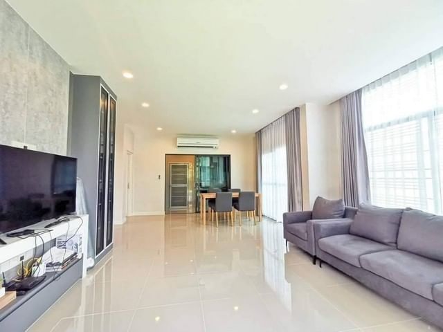 ให้เช่า บ้านเดี่ยว 2 ชั้น โครงการ เศรษฐสิริ พัฒนาการ 87 บ้านใหม่ไม่เคยเข้าอยู่ หลังมุม ถนนพัฒนาการ เขตประเวศ หันทิศตะวันออกเฉียงเหนือ