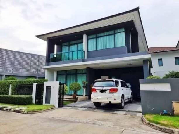 ให้เช่าบ้านเดี่ยว 2 ชั้น  หลังมุม หมู่บ้าน เศรษฐสิริ กรุงเทพกรีฑา ซ. ประชาร่วมใจ หลังบ้านไม่ติดใคร มีสวนข้างบ้าน ใกล้โรงเรียนนานาชาติ
