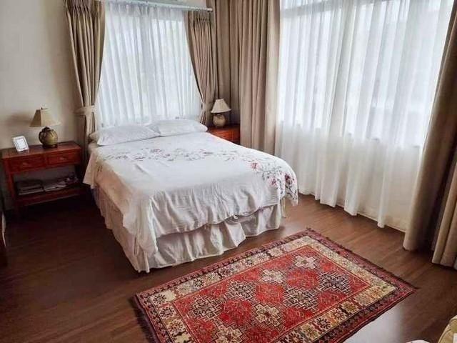 ให้เช่าบ้านเดี่ยว 2 ชั้น  หลังมุม หมู่บ้าน เศรษฐสิริ กรุงเทพกรีฑา ซ. ประชาร่วมใจ หลังบ้านไม่ติดใคร มีสวนข้างบ้าน ใกล้โรงเรียนนานาชาติ